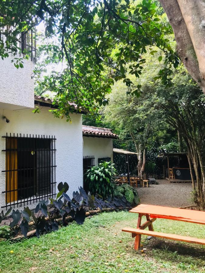 Bambu Glamping Ecolodge Μεντεγίν Εξωτερικό φωτογραφία